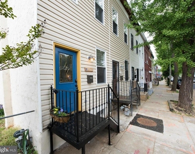 1655 Gales Street Ne - Photo Thumbnail 24