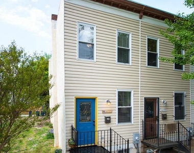 1655 Gales Street Ne - Photo Thumbnail 1