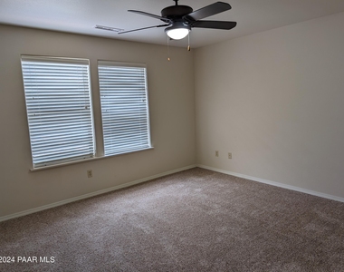 4617 N Stage Way Lane - Photo Thumbnail 16