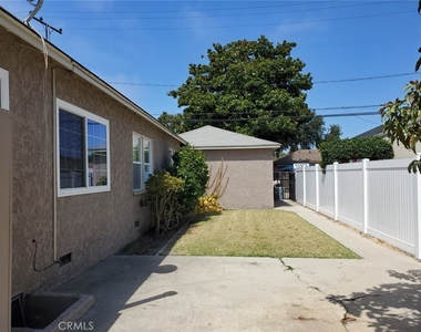 2229 Granada Avenue - Photo Thumbnail 12