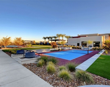 10877 Crimson Cliffs Avenue - Photo Thumbnail 61