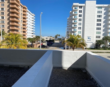 1410 S Ocean Dr - Photo Thumbnail 0