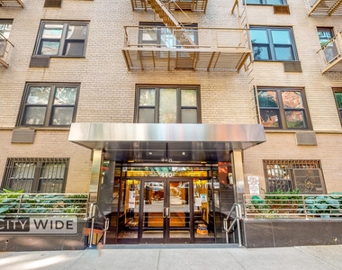 440 East 81st Street - Photo Thumbnail 5
