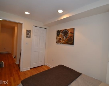 1251 W. Henderson, Unit 4 - Photo Thumbnail 10