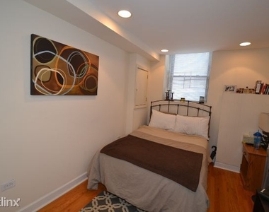 1251 W. Henderson, Unit 4 - Photo Thumbnail 9