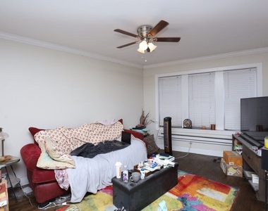 4216 N. Clark, Unit 4 - Photo Thumbnail 10