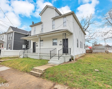 553-555 E Deshler Ave - Photo Thumbnail 5