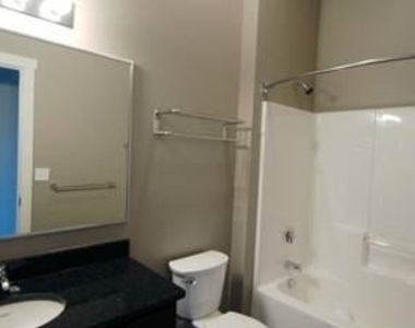 855 Michigan Street - Photo Thumbnail 2