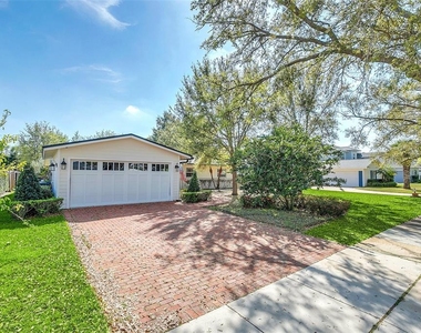 1640 Palm Avenue - Photo Thumbnail 1