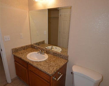 4600 E Moody Boulevard - Photo Thumbnail 15