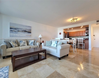 3505 S Ocean Dr - Photo Thumbnail 5