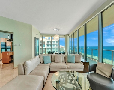 1455 Ocean Dr - Photo Thumbnail 16