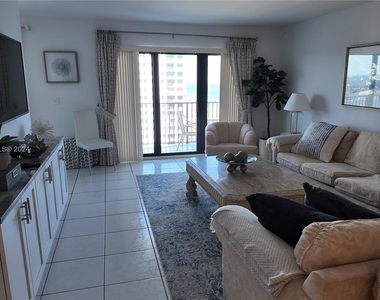 1201 S Ocean Dr - Photo Thumbnail 3