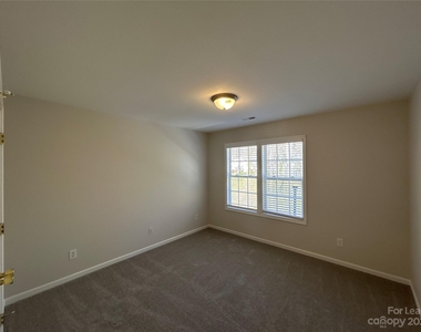 1751 Holliford Court - Photo Thumbnail 14