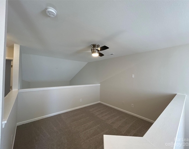 1751 Holliford Court - Photo Thumbnail 10