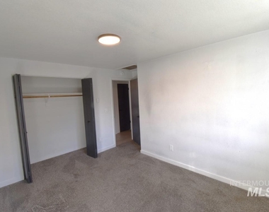 3853 W Glendale Street - Photo Thumbnail 13