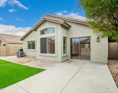 16644 W Cottonwood Street - Photo Thumbnail 29