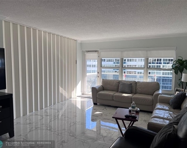 3500 Galt Ocean Dr - Photo Thumbnail 8