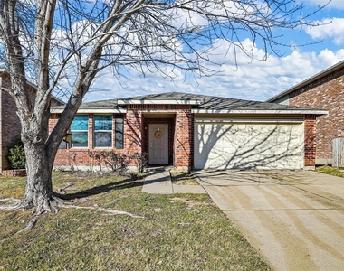 1713 Baxter Springs Drive - Photo Thumbnail 1