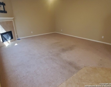 249 Nomad Ln - Photo Thumbnail 3