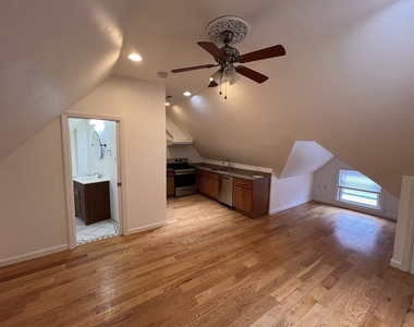 26 Egleston St - Photo Thumbnail 5