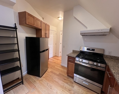 26 Egleston St - Photo Thumbnail 6