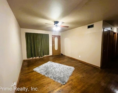 4022 Nw 34 - Photo Thumbnail 2