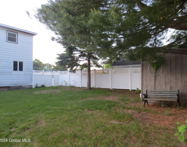 20 Old Pine Avenue - Photo Thumbnail 11