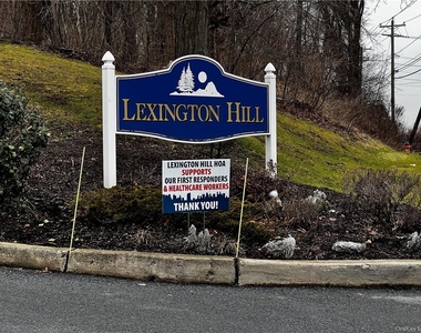 24 Lexington Hill - Photo Thumbnail 14