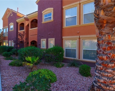 3975 N Hualapai Way - Photo Thumbnail 1