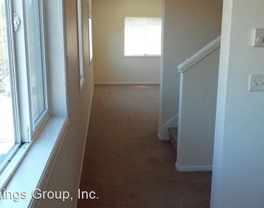 560 East 18th Ave #1-7 - Photo Thumbnail 3