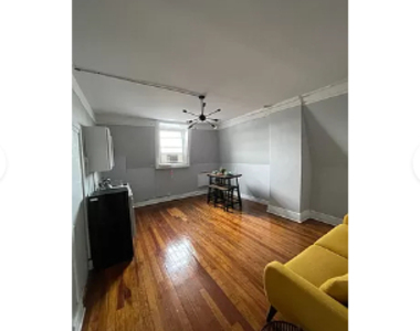 74 Cornelia Street - Photo Thumbnail 0