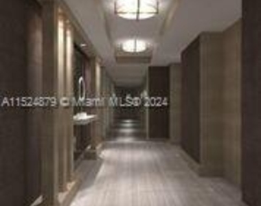 20225 Ne 34th Ct - Photo Thumbnail 15