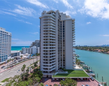 5600 Collins Ave - Photo Thumbnail 14