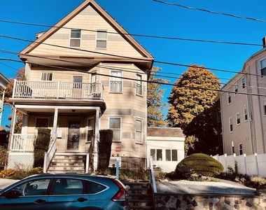 726 Metropolitan Ave - Photo Thumbnail 35