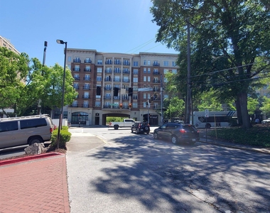 2255 Peachtree Rd. Ne - Photo Thumbnail 4