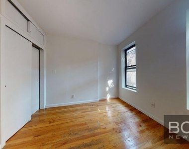 222 East 85th Street - Photo Thumbnail 4