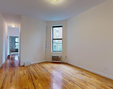 158 East 82 Street - Photo Thumbnail 4