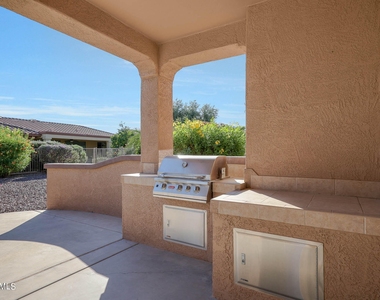 16563 W Isleta Court - Photo Thumbnail 31