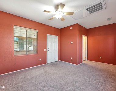 16563 W Isleta Court - Photo Thumbnail 8