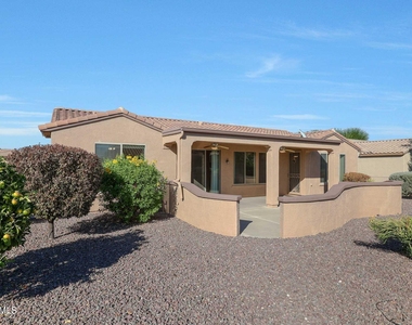 16563 W Isleta Court - Photo Thumbnail 33