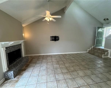 908 Old Metairie Place - Photo Thumbnail 13