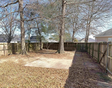 210 Gayla Court - Photo Thumbnail 23