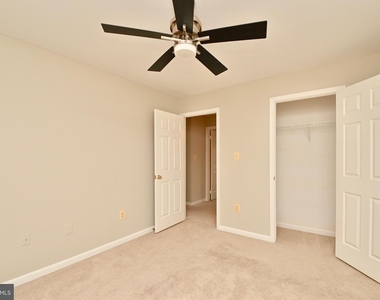 6318 Millwood Circle - Photo Thumbnail 25