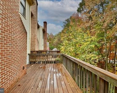 6318 Millwood Circle - Photo Thumbnail 13