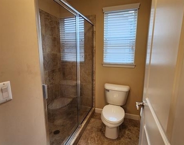 4872 W Stonegate Circle - Photo Thumbnail 24