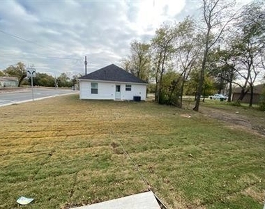 536 E Carter Street - Photo Thumbnail 22