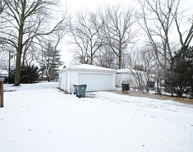 250 S Elmwood Avenue - Photo Thumbnail 32