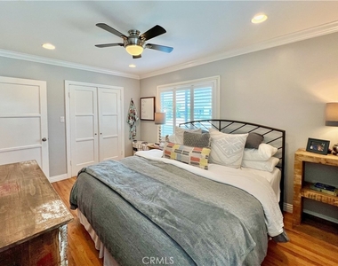 2836 Silva Street - Photo Thumbnail 10