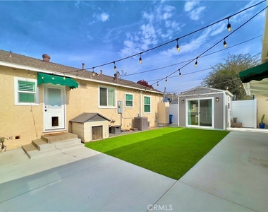 2836 Silva Street - Photo Thumbnail 23